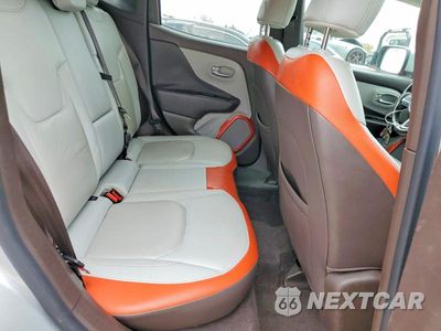Zdjęcie 11 z 13 samochodu: 2016 JEEP RENEGADE LIMITED VIN:ZACCJBDT2GPC68725 - miniatura