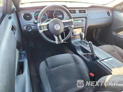 Zdjęcie 8 z 12 samochodu: 2014 FORD MUSTANG VIN:1ZVBP8EM1E5210600 - miniatura
