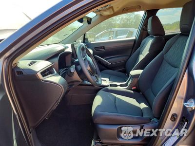 Zdjęcie 7 z 13 samochodu: 2026 TOYOTA COROLLA CROSS LE VIN:7MUCAAAG7TV158368 - miniatura