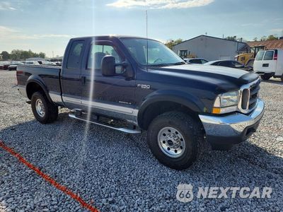 Czwarte zdjęcie samochodu z boku: 2003 FORD F250 SUPER DUTY VIN:1FTNX21F13EB09042 - miniatura