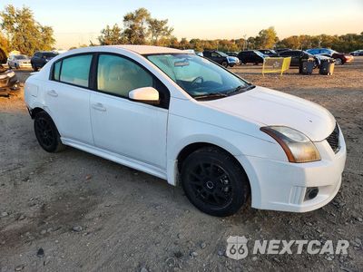 Czwarte zdjęcie samochodu z boku: 2010 NISSAN SENTRA 2.0 VIN:3N1AB6AP8AL726578 - miniatura