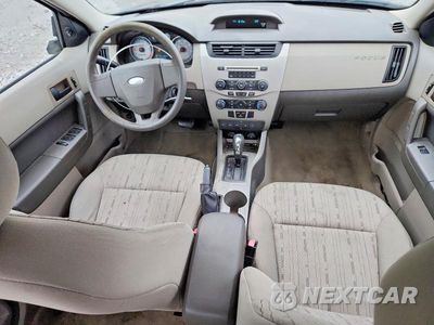 Zdjęcie 8 z 12 samochodu: 2010 FORD FOCUS SE VIN:1FAHP3FN7AW120885 - miniatura