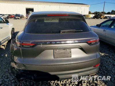 Zdjęcie 6 z 12 samochodu: 2021 PORSCHE CAYENNE VIN:WP1AA2AY9MDA07009 - miniatura