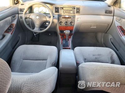 Zdjęcie 8 z 13 samochodu: 2003 TOYOTA COROLLA LE VIN:2T1BR32E53C122484 - miniatura
