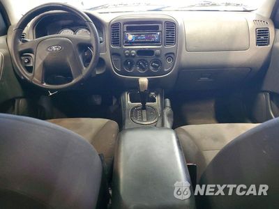 Zdjęcie 8 z 13 samochodu: 2007 FORD ESCAPE XLS VIN:1FMYU92Z67KB90534 - miniatura