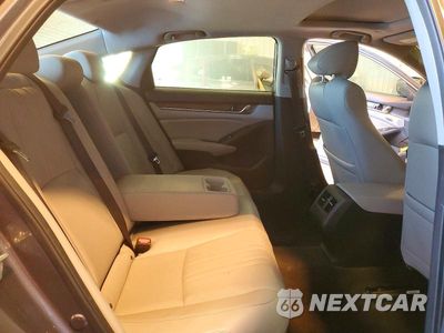 Zdjęcie 10 z 13 samochodu: 2018 HONDA ACCORD EXL VIN:1HGCV1F56JA070347 - miniatura