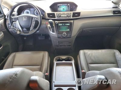 Zdjęcie 8 z 13 samochodu: 2014 HONDA ODYSSEY TOURING VIN:5FNRL5H94EB062251 - miniatura