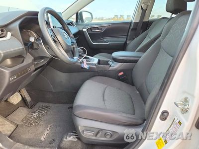 Zdjęcie 7 z 14 samochodu: 2024 TOYOTA RAV4 XLE VIN:2T3W1RFV1RW313646 - miniatura