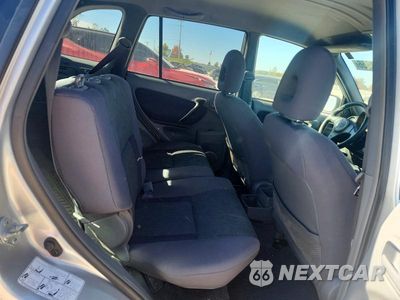 Zdjęcie 11 z 13 samochodu: 2002 TOYOTA RAV4 BASE VIN:JTEHH20V226066421 - miniatura