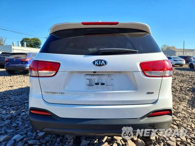 Zdjęcie 6 z 13 samochodu: 2018 KIA SORENTO LX VIN:5XYPG4A33JG360093 - miniatura