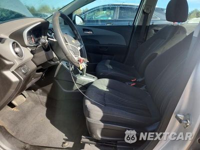 Zdjęcie 7 z 13 samochodu: 2017 CHEVROLET SONIC LT VIN:1G1JD5SH7H4124613 - miniatura