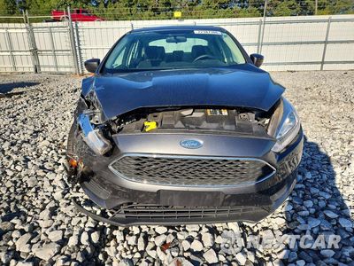 Piąte zdjęcie samochodu w środku: 2018 FORD FOCUS SE VIN:1FADP3FE6JL200873 - miniatura