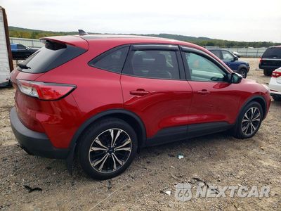 Trzecie zdjęcie samochodu z tyłu: 2021 FORD ESCAPE SE VIN:1FMCU0G67MUB09142 - miniatura