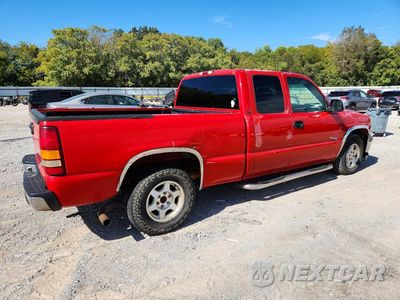 Trzecie zdjęcie samochodu z tyłu: 2001 CHEVROLET SILVERADO C1500 VIN:2GCEC19T111313161 - miniatura