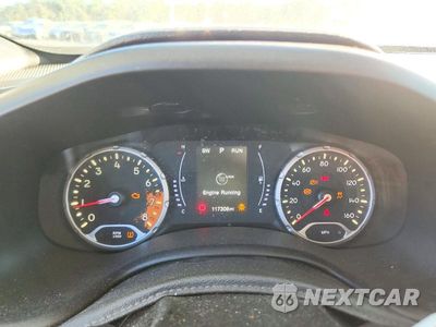 Zdjęcie 9 z 14 samochodu: 2018 JEEP RENEGADE SPORT VIN:ZACCJAABXJPG96619 - miniatura