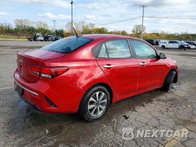 Trzecie zdjęcie samochodu z tyłu: 2023 KIA RIO S VIN:3KPA24AD3PE526065 - miniatura