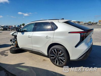 Drugie zdjęcie samochodu z przodu: 2026 TOYOTA BZ LIMITED VIN:JTMBCAEB4TA009010 - miniatura