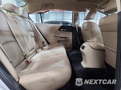 Zdjęcie 10 z 12 samochodu: 2015 HONDA ACCORD TOURING HYBRID VIN:1HGCR6F7XFA009934 - miniatura