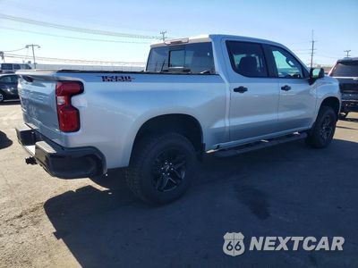 Trzecie zdjęcie samochodu z tyłu: 2020 CHEVROLET SILVERADO K1500 LT TRAIL BOSS VIN:1GCPYFED2LZ300435 - miniatura
