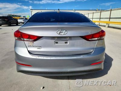 Zdjęcie 6 z 12 samochodu: 2017 HYUNDAI ELANTRA SE VIN:5NPD74LF6HH197372 - miniatura