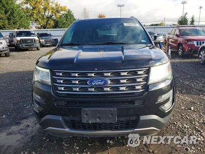 Piąte zdjęcie samochodu w środku: 2017 FORD EXPLORER XLT VIN:1FM5K8D85HGA06146 - miniatura