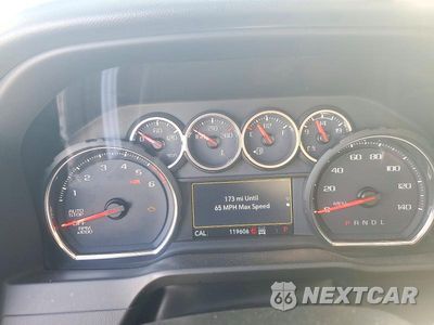 Zdjęcie 9 z 12 samochodu: 2020 CHEVROLET SILVERADO K1500 RST VIN:1GCUYEET9LZ247754 - miniatura