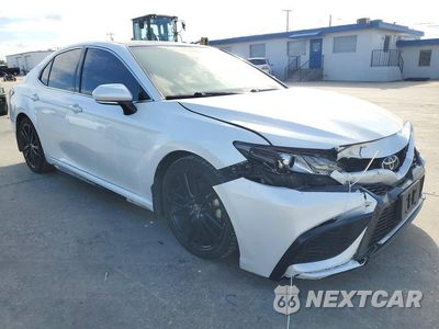Czwarte zdjęcie samochodu z boku: 2023 TOYOTA CAMRY XSE VIN:4T1K61AK8PU722232 - miniatura