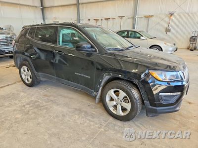 Czwarte zdjęcie samochodu z boku: 2019 JEEP COMPASS LATITUDE VIN:3C4NJDBB1KT839346 - miniatura