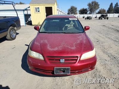 Piąte zdjęcie samochodu w środku: 2002 HONDA ACCORD EX VIN:1HGCG16542A071024 - miniatura