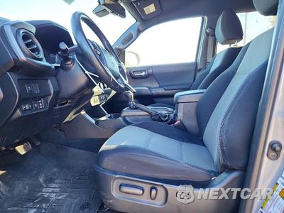 Zdjęcie 7 z 12 samochodu: 2021 TOYOTA TACOMA TRD SPORT VIN:5TFAZ5CN2MX117302 - miniatura