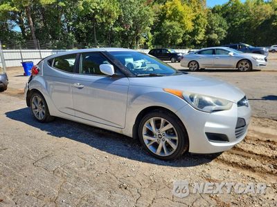 Czwarte zdjęcie samochodu z boku: 2016 HYUNDAI VELOSTER BASE VIN:KMHTC6AD1GU288294 - miniatura