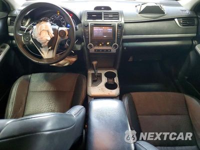 Zdjęcie 8 z 13 samochodu: 2014 TOYOTA CAMRY SE SPORT VIN:4T1BF1FK2EU443512 - miniatura