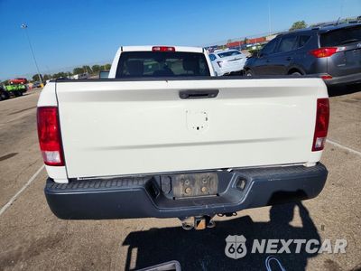 Zdjęcie 6 z 12 samochodu: 2018 RAM 1500 ST VIN:3C6JR6DT4JG210039 - miniatura