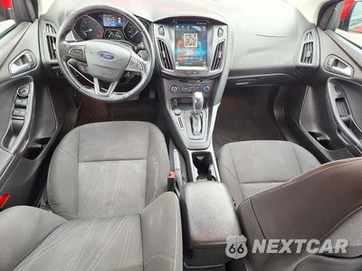 Zdjęcie 8 z 12 samochodu: 2015 FORD FOCUS SE VIN:1FADP3F29FL272714 - miniatura