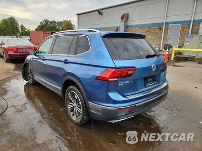 Drugie zdjęcie samochodu z przodu: 2018 VOLKSWAGEN TIGUAN SE VIN:3VV2B7AX4JM124036 - miniatura