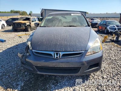 Piąte zdjęcie samochodu w środku: 2006 HONDA ACCORD EX VIN:1HGCM56826A020136 - miniatura