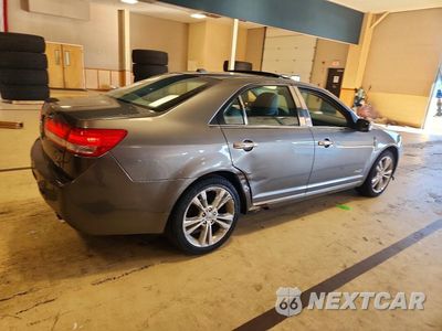 Trzecie zdjęcie samochodu z tyłu: 2010 LINCOLN MKZ VIN:3LNHL2JC6AR608021 - miniatura