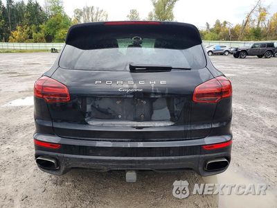 Zdjęcie 6 z 13 samochodu: 2017 PORSCHE CAYENNE VIN:WP1AA2A27HKA81932 - miniatura