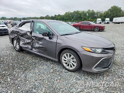 Czwarte zdjęcie samochodu z boku: 2023 TOYOTA CAMRY LE VIN:4T1C11AK5PU792354 - miniatura
