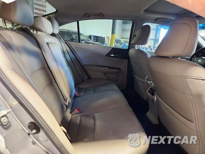 Zdjęcie 10 z 12 samochodu: 2016 HONDA ACCORD EXL VIN:1HGCR2F85GA149554 - miniatura