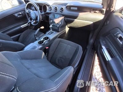 Zdjęcie 8 z 13 samochodu: 2019 FORD MUSTANG VIN:1FATP8UH0K5101882 - miniatura
