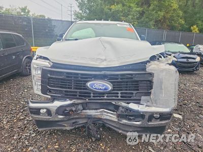Piąte zdjęcie samochodu w środku: 2024 FORD F250 SUPER DUTY VIN:1FT7W2BA4REE82809 - miniatura