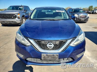 Piąte zdjęcie samochodu w środku: 2018 NISSAN SENTRA S VIN:3N1AB7AP9JY213929 - miniatura