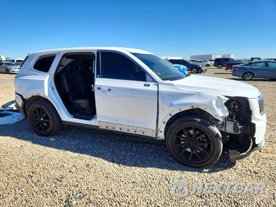 Czwarte zdjęcie samochodu z boku: 2020 KIA TELLURIDE LX VIN:5XYP2DHC5LG069554 - miniatura