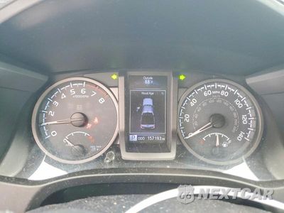 Zdjęcie 9 z 13 samochodu: 2017 TOYOTA TACOMA TRD SPORT VIN:5TFDZ5BN5HX023970 - miniatura