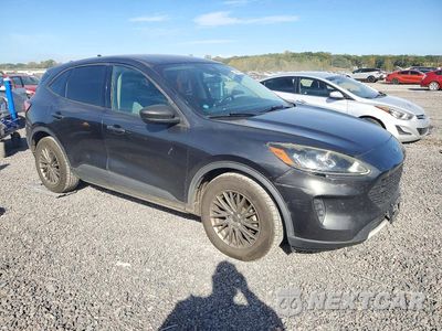 Czwarte zdjęcie samochodu z boku: 2020 FORD ESCAPE S VIN:1FMCU0F68LUA57262 - miniatura
