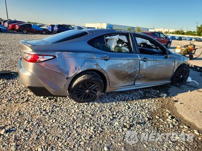 Trzecie zdjęcie samochodu z tyłu: 2025 TOYOTA CAMRY SE VIN:4T1DAACK4SU545255 - miniatura