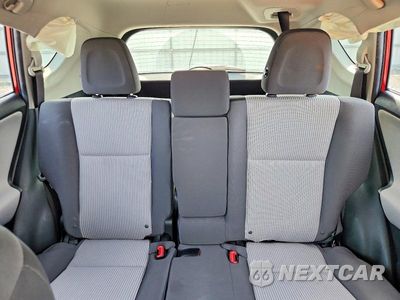 Zdjęcie 10 z 13 samochodu: 2015 TOYOTA RAV4 LE VIN:JTMBFREV1FJ032538 - miniatura