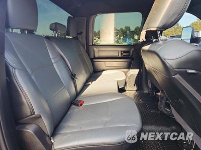 Zdjęcie 10 z 12 samochodu: 2021 RAM 2500 TRADESMAN VIN:3C6UR5CJ1MG695199 - miniatura