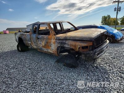 Czwarte zdjęcie samochodu z boku: 1999 DODGE RAM 2500 VIN:1B7KC2364XJ605185 - miniatura